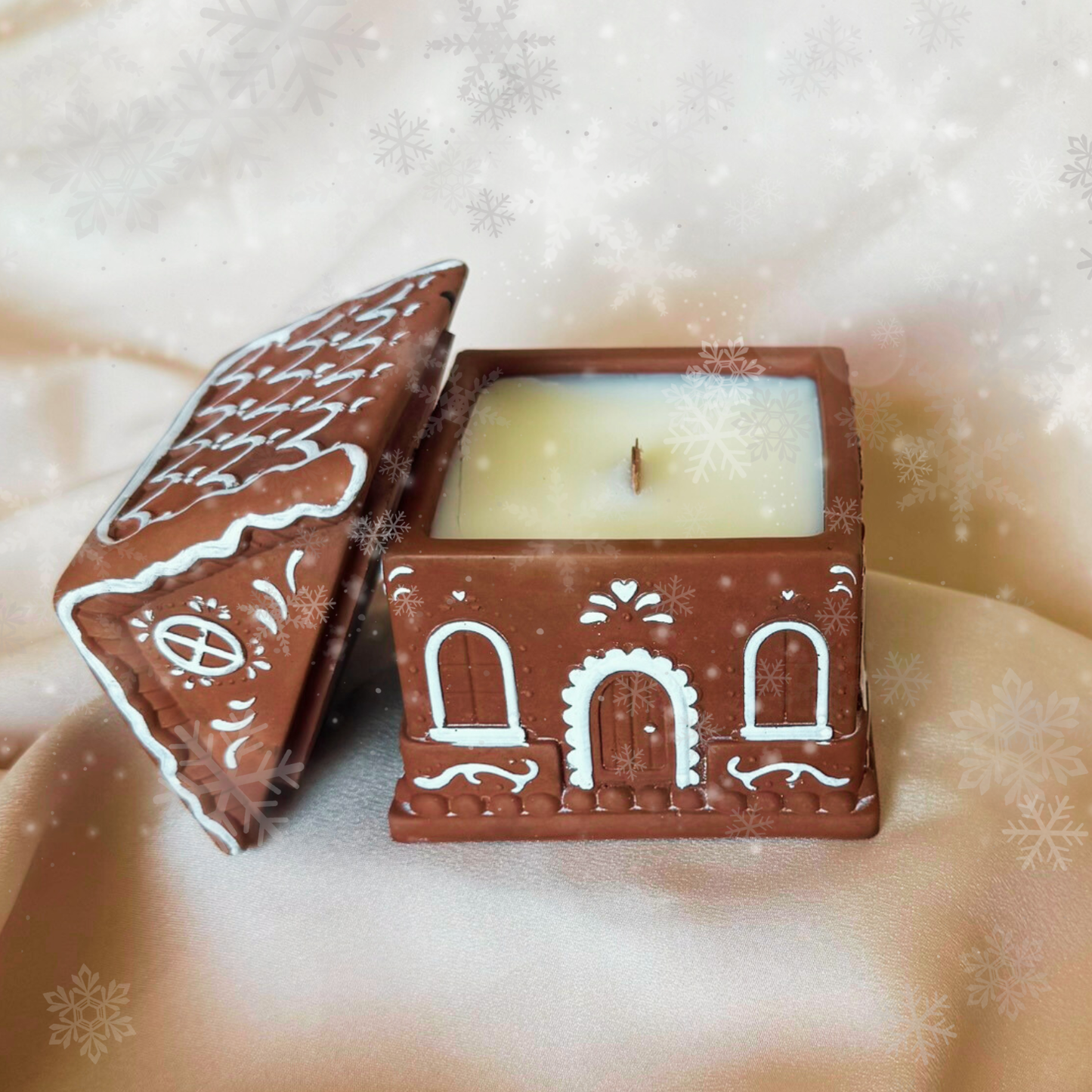 Gingerbread House Wood Wick Candle