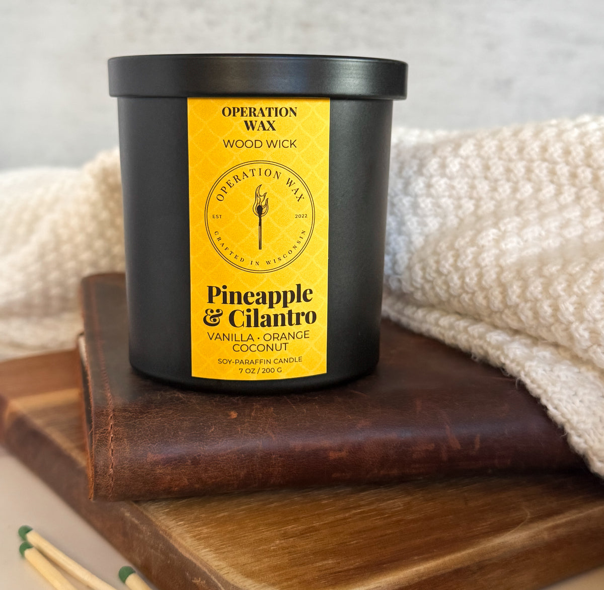 Pineapple & Cilantro - Wood Wick Scented Candle