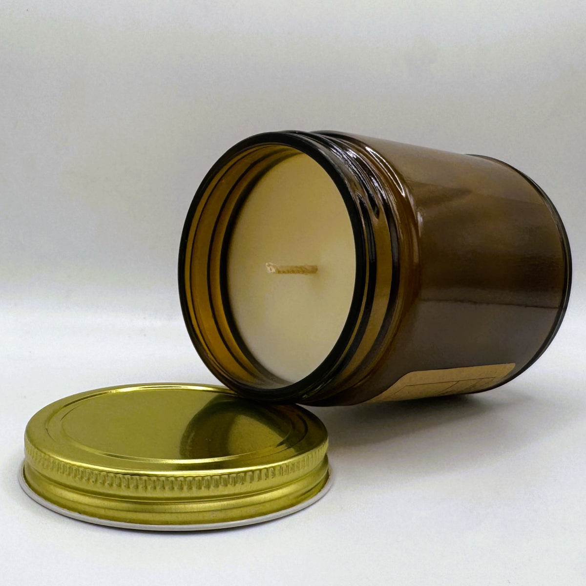 Door County Lavender - Cotton Wick Candle