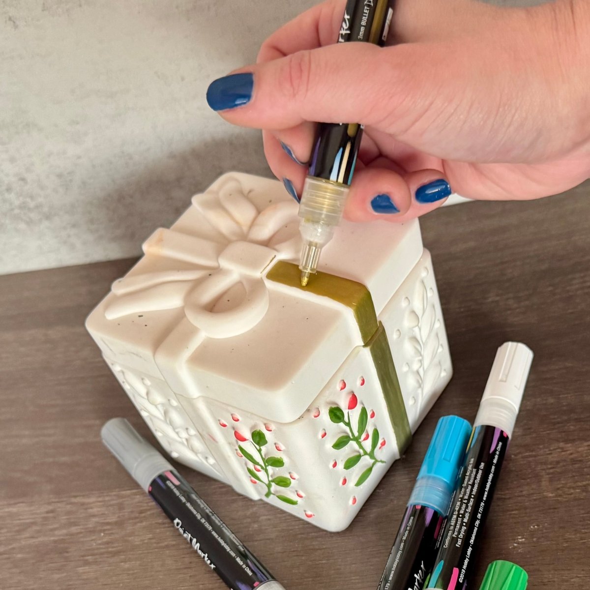 Paint Your Own Present Shaped Holiday Candle - Operation Wax