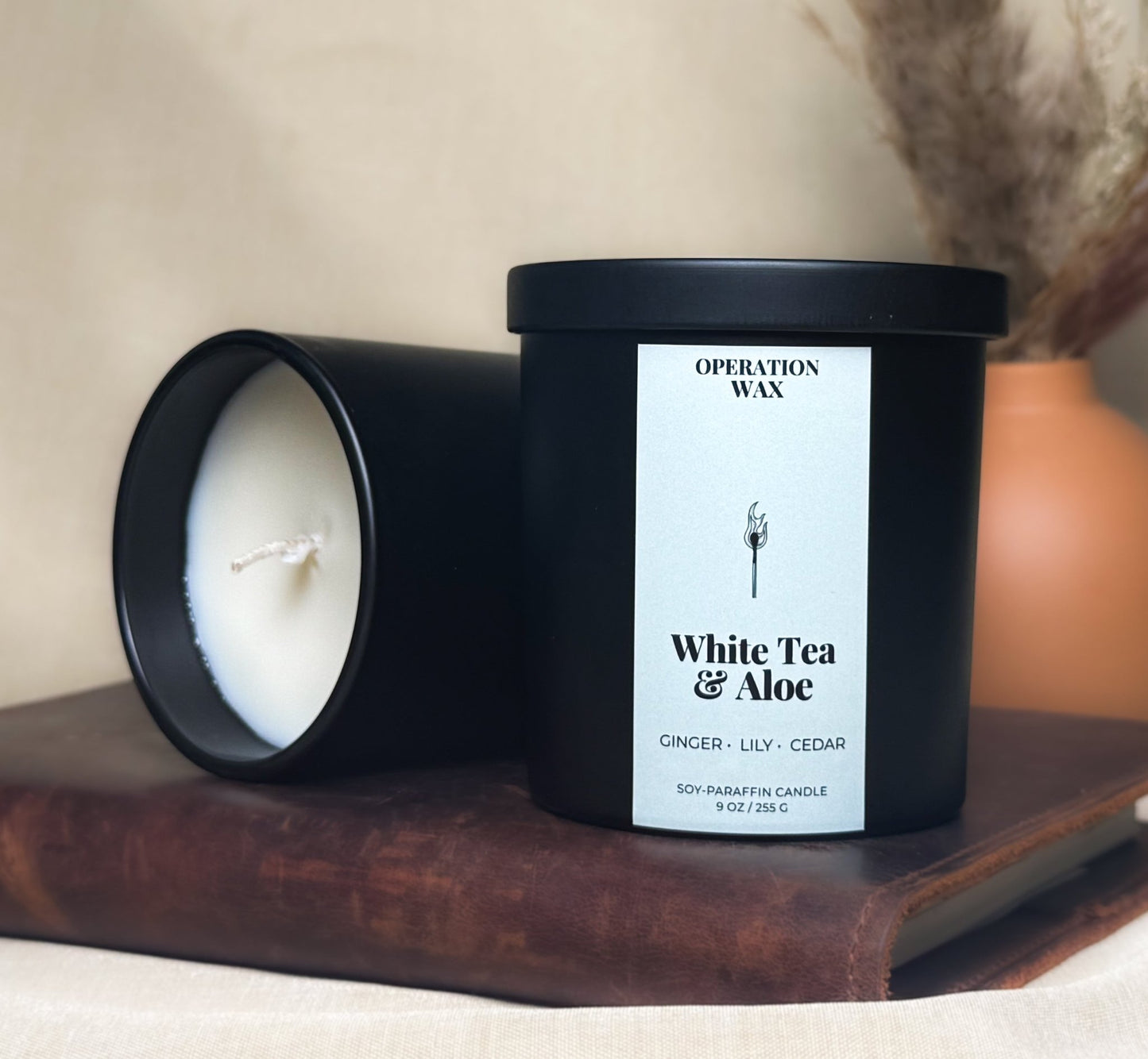 White Tea & Aloe Scented Candle - Operation WaxOperation Wax